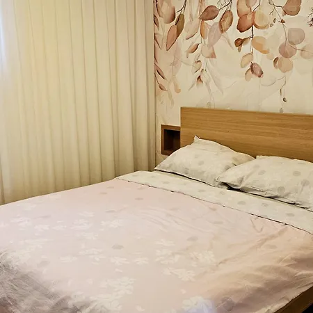 Apartma Kras Komen Exterior photo