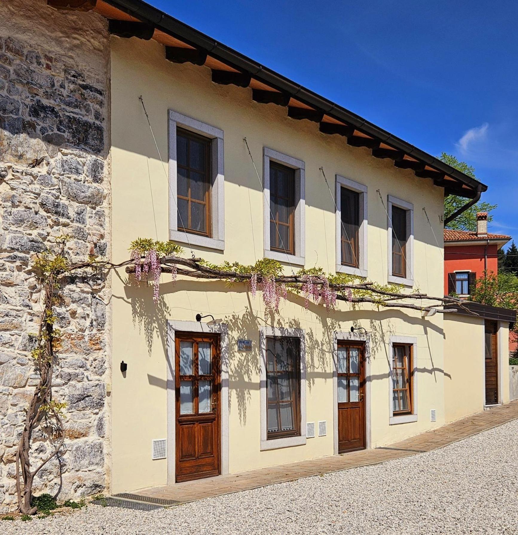 Apartma Kras *